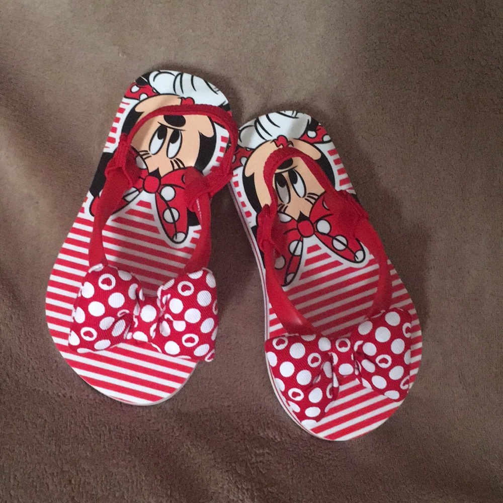 Minnie mouse sandals
